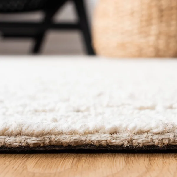 Safavieh Trace TRC255B 3&0x22 x 5&0x22 Light Beige Area Rug