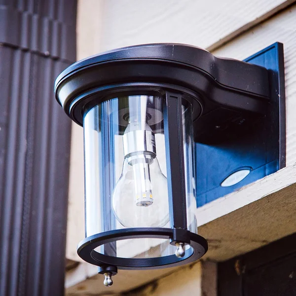 Gama Sonic Solar Coach 1-Light Black Outdoor Wall Lantern Sconce
