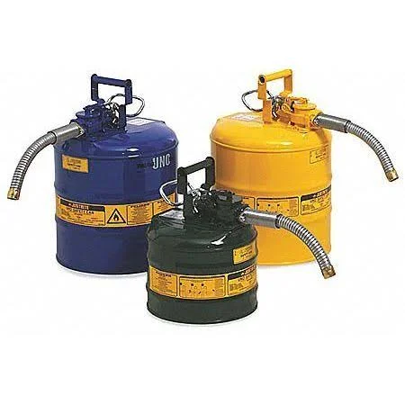Justrite 7225430 Green Type II Safety Can - 1x22 Hose, 2.5 Gallon