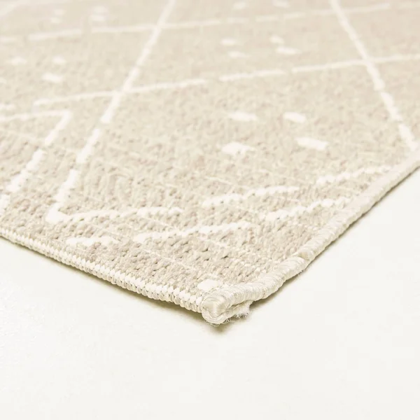 9&x12& Diamond Outdoor Rug Brown - Project 62