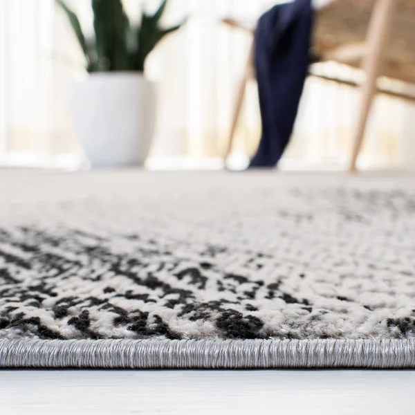 Safavieh Invista INV643A Rug 6&7x22 Round Rug