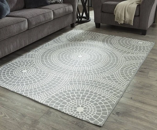 Ashley Furniture Medium Rug/jesimae/gray