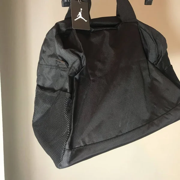 Newnike Jordan Jumpman Logo Black Medium Duffle Bag