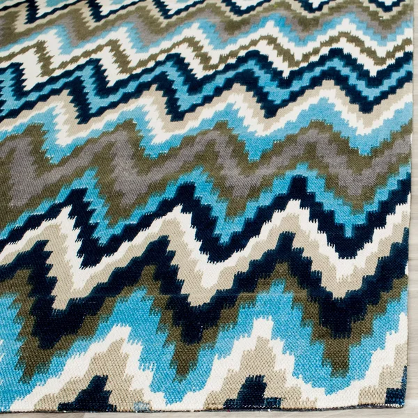 Safavieh Cedar Brook CDR145B 5& Round Teal, Red Rug