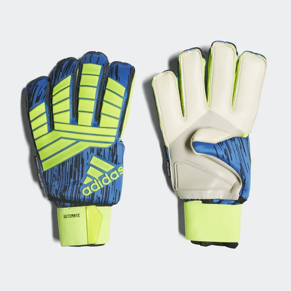 Adidas Predator Ultimate Goalkeeper Gloves-11