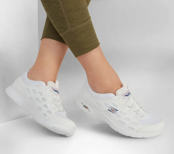 Skechers Arch Fit Refine White - Navy - Size 7.0