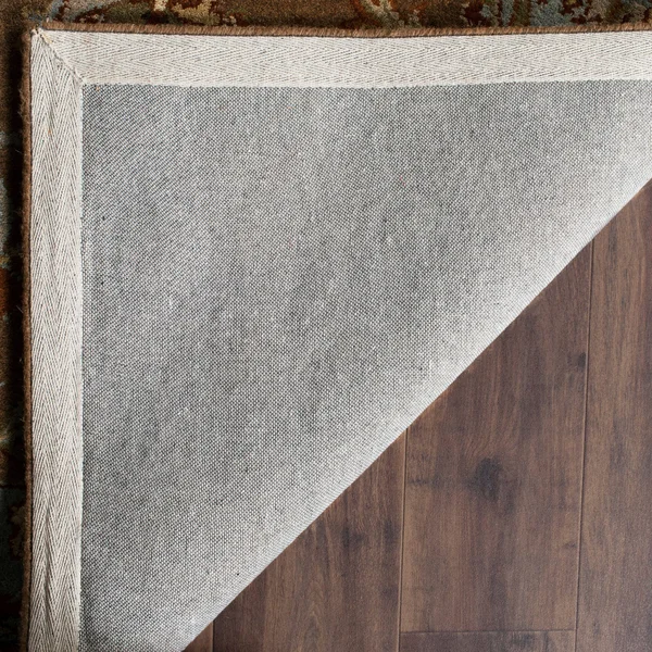 Safavieh Heritage Beige/Blue 6 ft. x 9 ft. Scalloped Area Rug