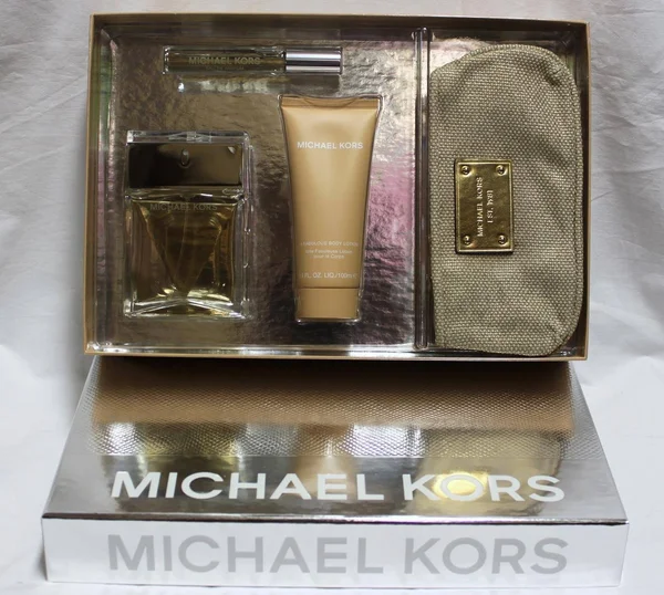 Michael Kors Gorgeous 4-Piece Holiday Gift Set