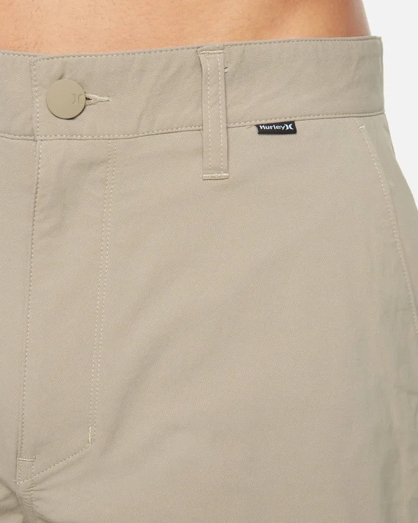 Hurley Dri-Fit Chino 2.0 Men's 20x22 Walkshorts Size 34 (Khaki)