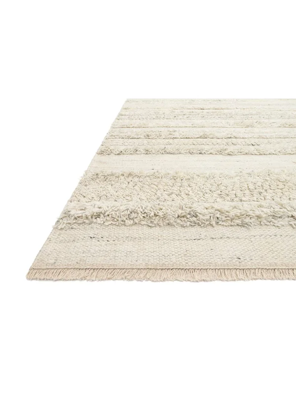Rodeo RD-01 4' x 6' Ivory Area Rug