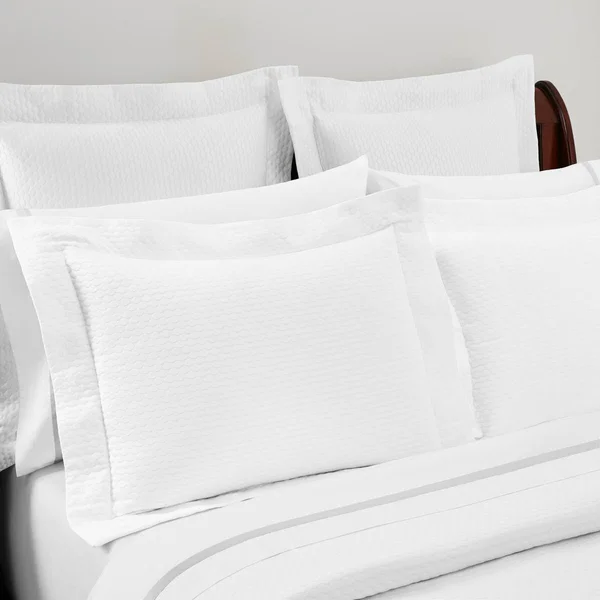 Matouk Pearl Euro Sham - Silver
