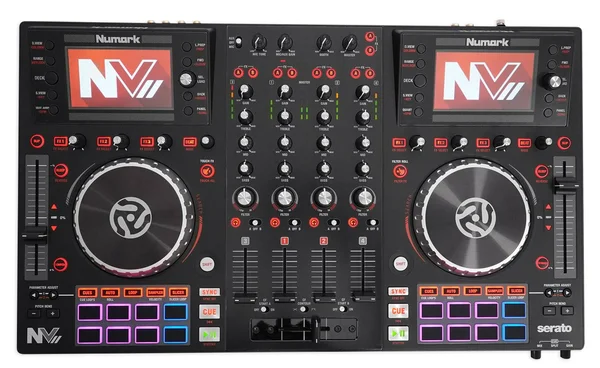 Numark NVII Intelligent Dual-Display Serato DJ Controller 4-Channel - USB + Case