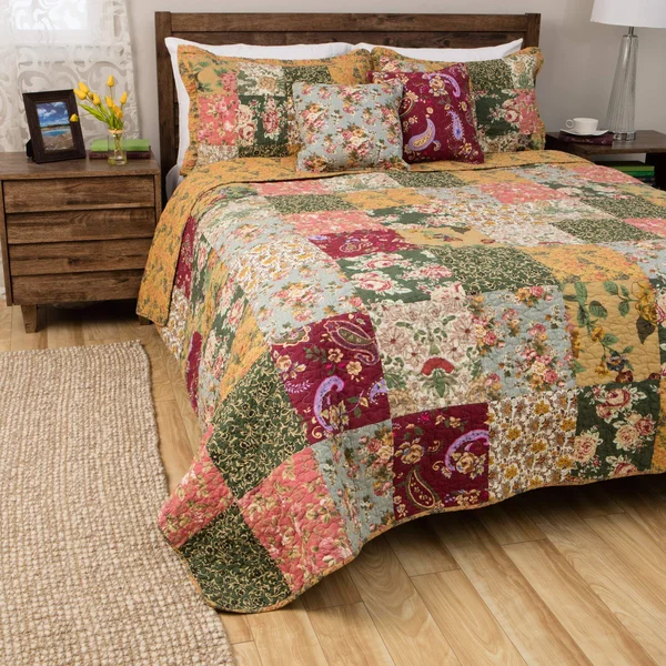 Greenland Home Fashions Greenland Home Antique Chic 5-Piece Oversized Reversible Cotton Quilt Set 5 Piece King