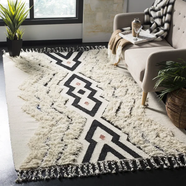 Safavieh Kenya Ivory/Black Blue 5 ft. x 8 ft. Area Rug