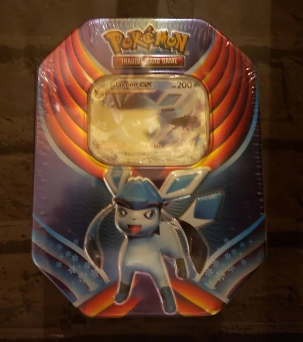 Pokemon Trading Card Game Evolution Celebration Fall Tin, Glaceon-GX