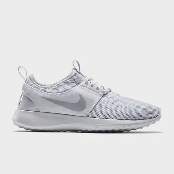 Nike Women's Juvenate Running Shoe White/Pure Platinum