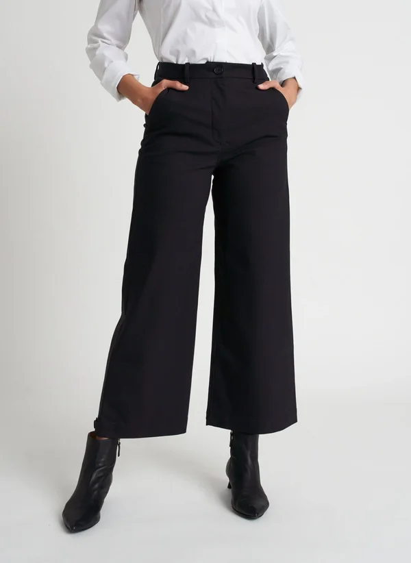 Around Town Crop Pants - Navigator Collection