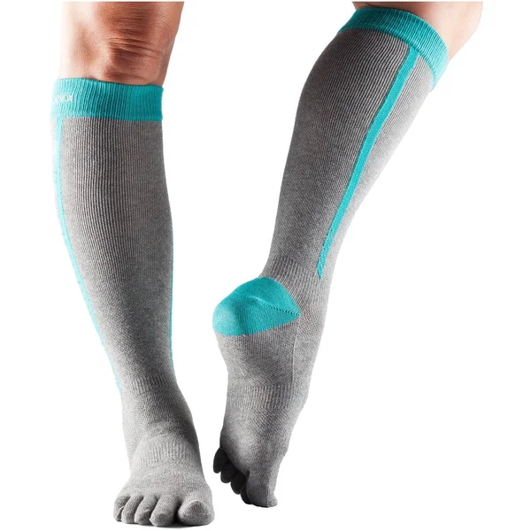 ToeSox Zoe Sport Compression Knee High Socks - Medium - Black 4AM