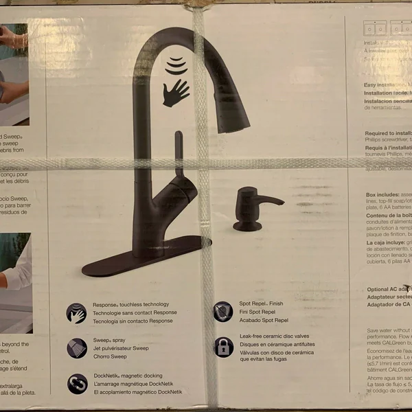 Setra Touchless Pull-Down Kitchen Faucet