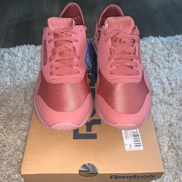 Reebok Women's Classic Nylon SP Shoes in Baked Clay/Smoky Rose Size 5 - Retro Running Shoes