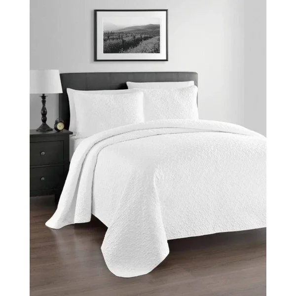 Eluxurysupply Zaria 3-Piece Lightweight Coverlet Set - Size: California King, White