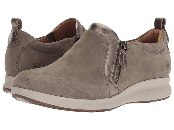 Clarks Un Adorn Zip 7 Women's Taupe