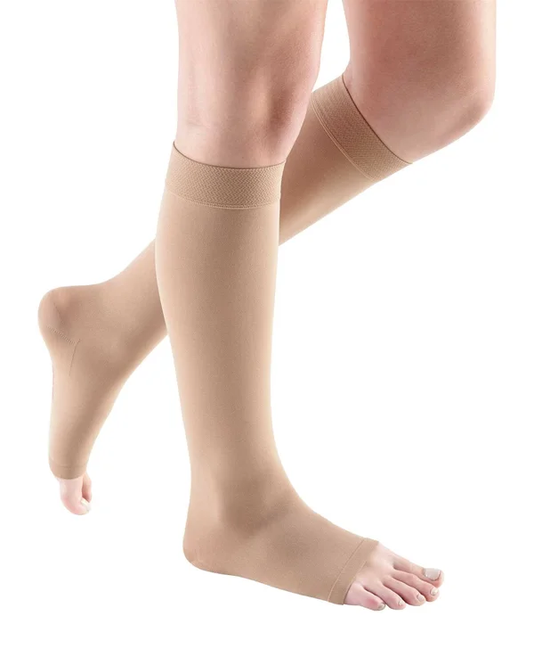 Mediven Comfort 20-30mmHg Petite Knee High Open Toe : Wheat Size VII