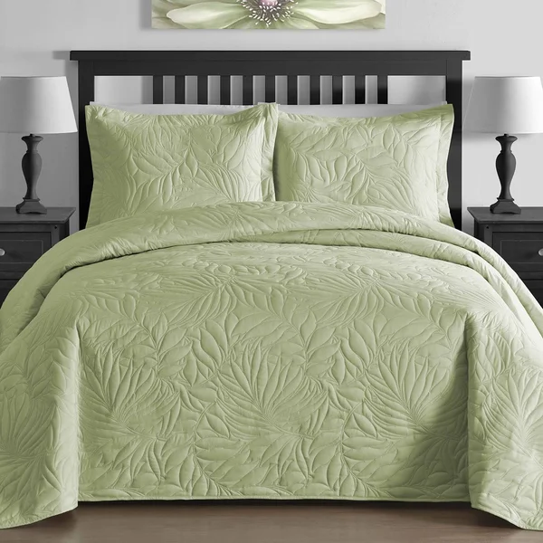 Comfy Bedding Extra Lightweight and Oversized Thermal Pressing Leafage 3-Piece Coverlet Set (King/Cal King, Beige)