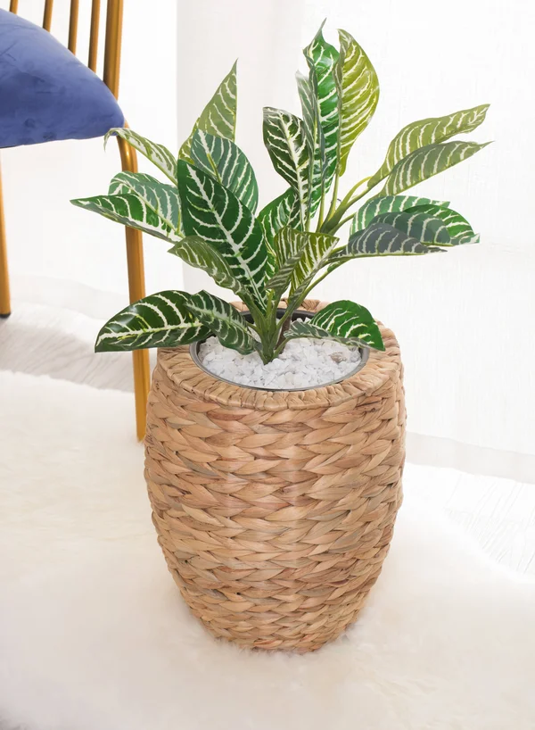 Vintiquewise Water Hyacinth Round Floor Planter with Metal Pot - Set of 2