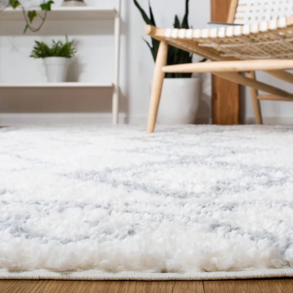 Safavieh Parma Shag Bat-Sheva Rug - Ivory/Grey - 6&7x22 x 6&7x22 Square