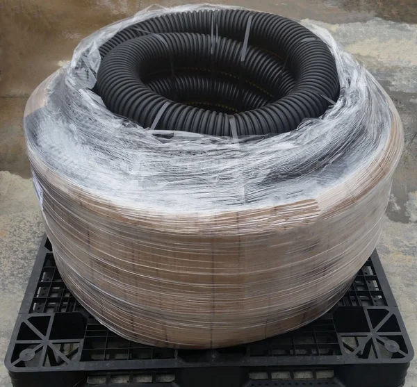 80 ft of Commercial Grade EZ Lay Five Wrap Insulated 11/4x22 OB PEX Tubing