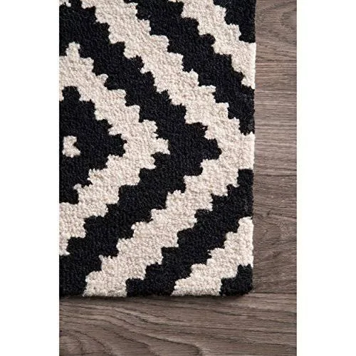 nuLOOM Hand Tufted Kellee Wool Runner Rug - 2& 6x22 x 12&, Black