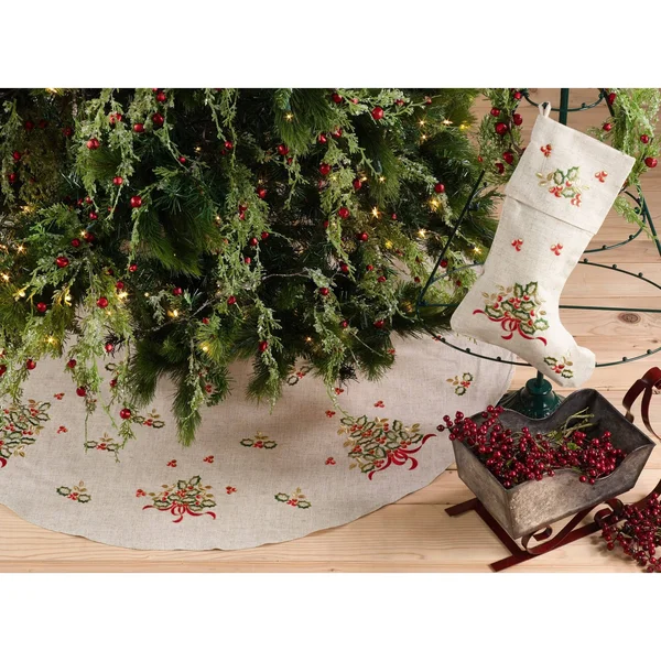 Saro Lifestyle XM641.N56R Embroidered Holly Design Decorative Linen Blend Christmas Tree Skirt, Natural