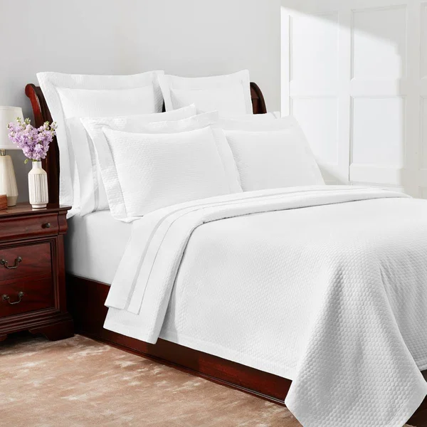 Matouk Pearl Euro Sham - Silver