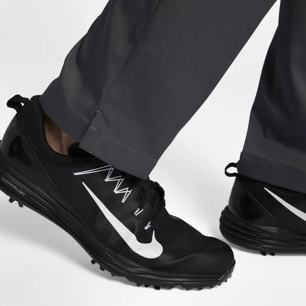 Nike Flat Front Men's Golf Pants Size 40/32 (Dark Grey)