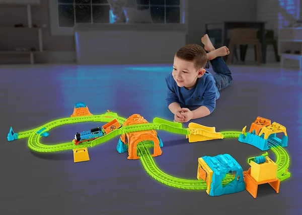 Thomas & Friends TrackMaster Glowing Mine Set by Fisher-price