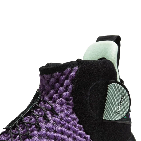 Nike Air Zoom UNVRS - Mens Basketball Shoes - Vivid Purple/White - Size 10.5