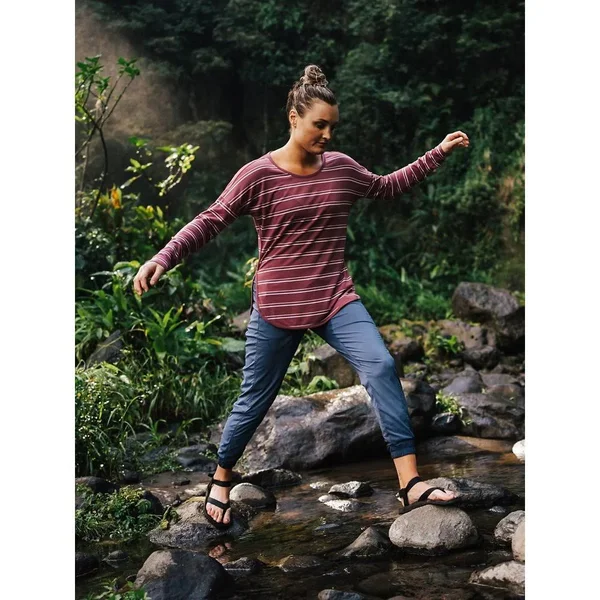 ExOfficio Women's BugsAway Wanderlux Cianorte Long-Sleeve Shirt in Admiral Blue Size: Xs