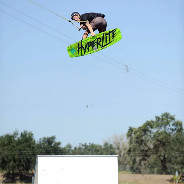 Hyperlite Wishbone Wakeboard - 2016