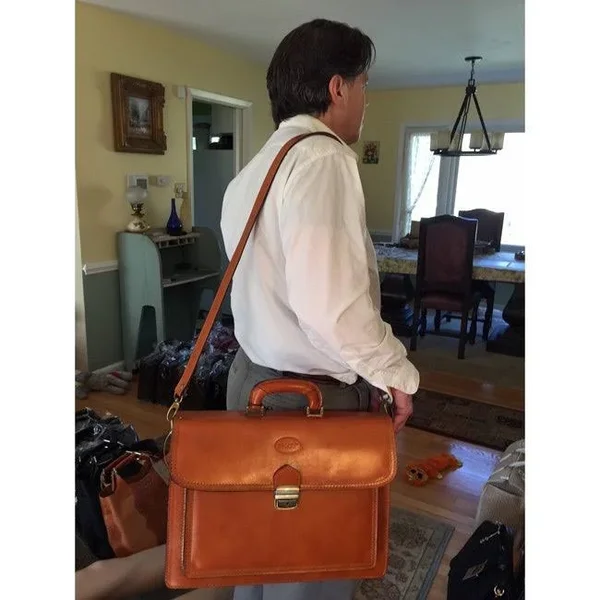 Sharo Genuine Italian Leather Apricot Brown 15-inch Laptop Briefcase