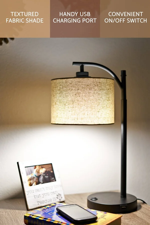 Kira Home York 18x22 Minimalist Arc Table Lamp w/ 2.0 Amp USB Charging Port - Honey