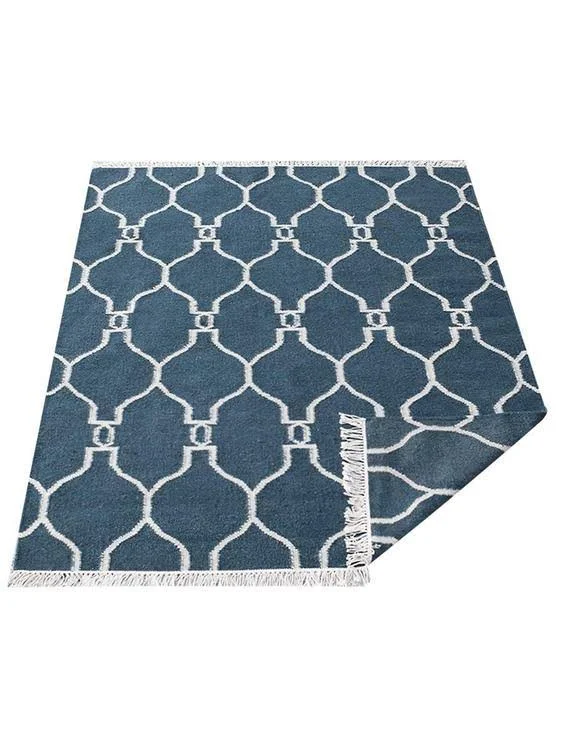 Rugsotic Carpets Hand Woven Flat Weave Kilim Wool 4&x6& Area Rug Contemporary Blue White D00129