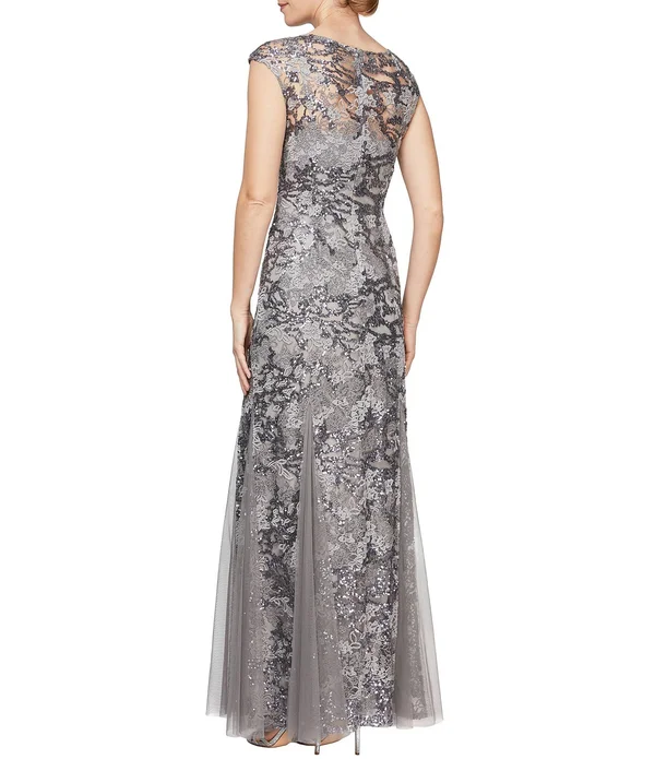 Women's Alex Evenings Sequin Embroidered Trumpet Gown - 14, Rose Gold
