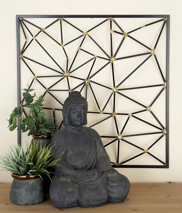 Benzara 56908 32 x 4 x 32 in. Fashionable Metal Wall Decor