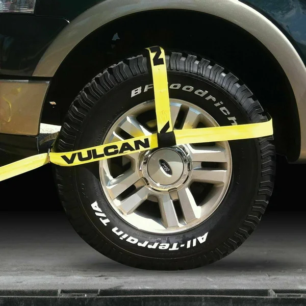 Vulcan Classic Yellow Adjustable Loop Car Tie Down Kit with Snap Hooks (Complete