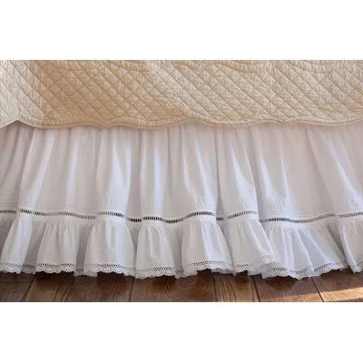Sheppard Crochet Cotton 18x22 Bed Skirt Size: Queen