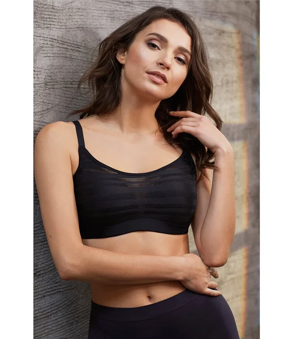 Le Mystere Active Balance Underwire Sports Bra - Black - 34c