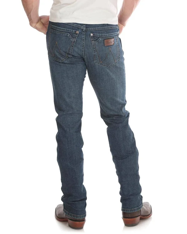 Wrangler Men's Retro Slim Straight Leg Jean