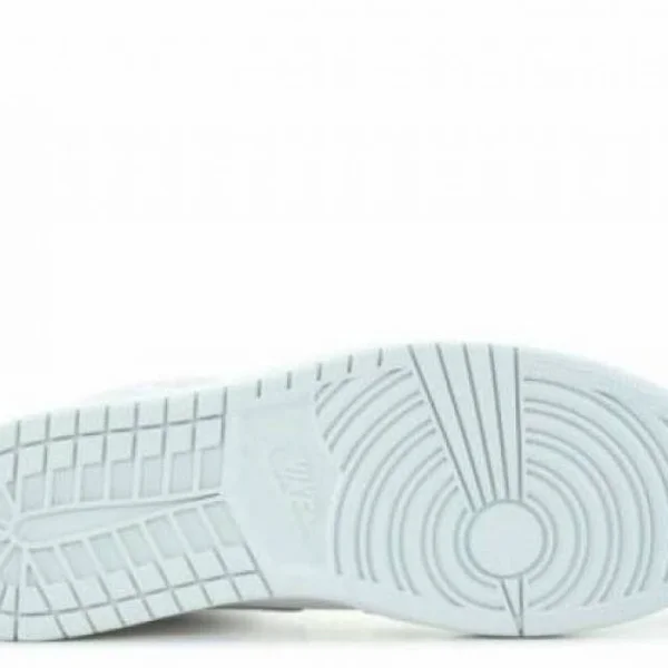 Air Jordan 1 Mid Men's Shoe Size 13 (White)