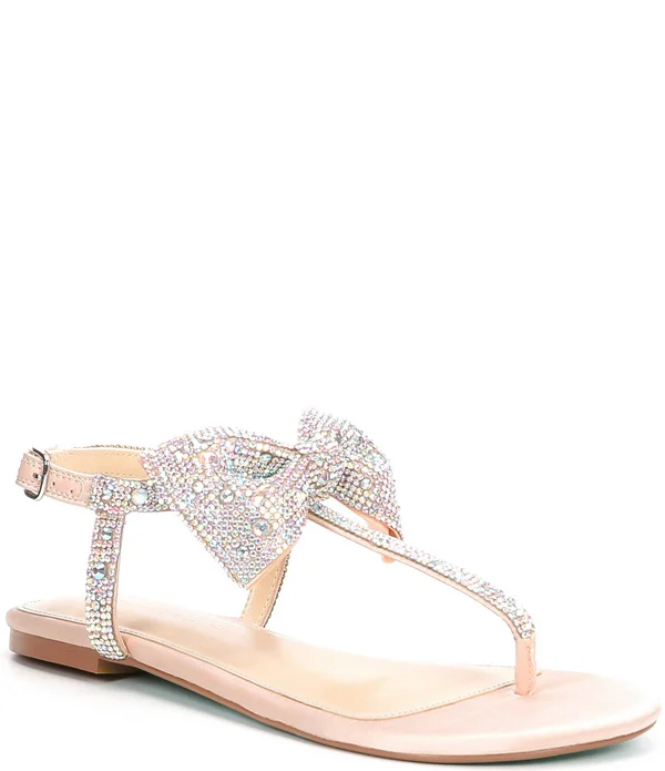 Betsey Johnson Women's Sb-Sasha Flat Sandal